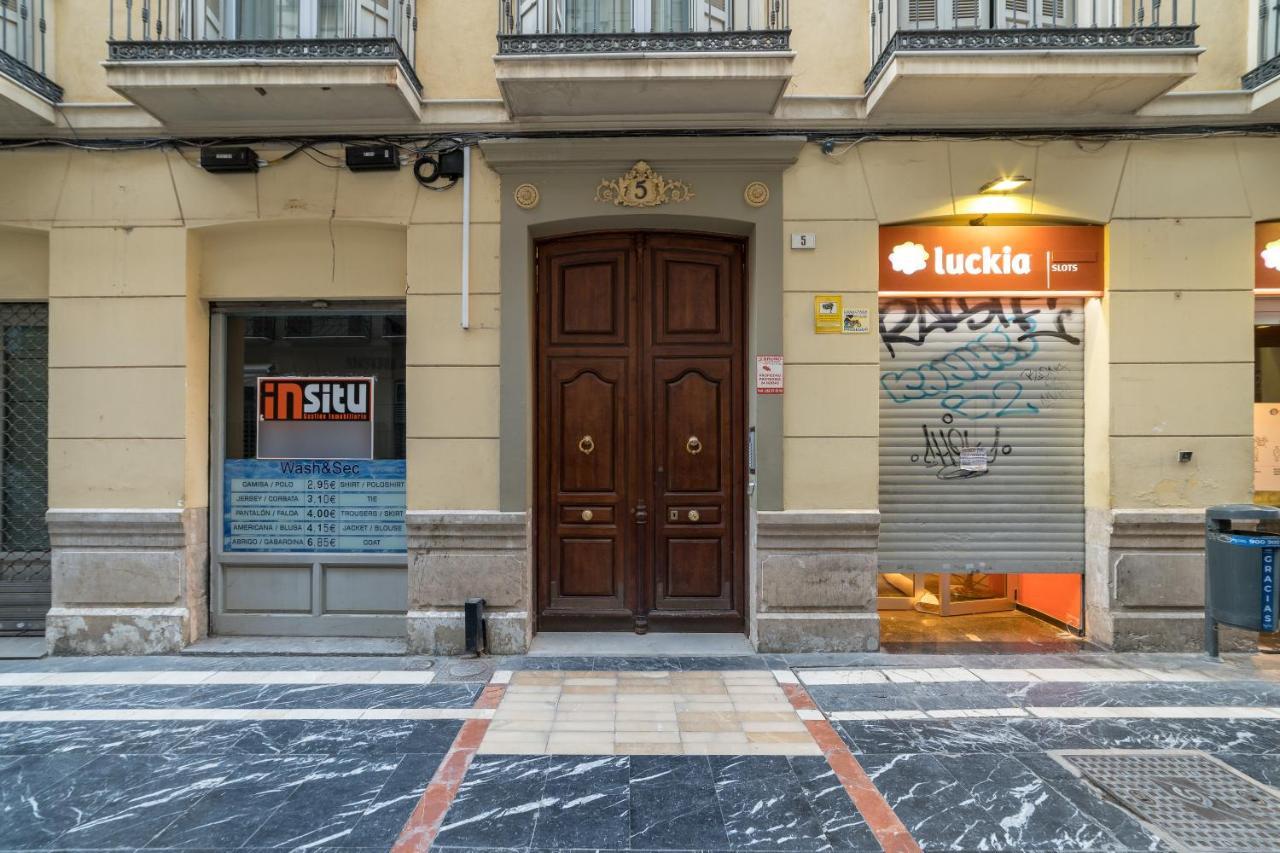 Iloftmalaga City Center Buitenkant foto